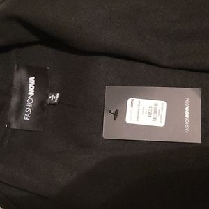 Fashion Nova. Manhattan Coat. Black. Small